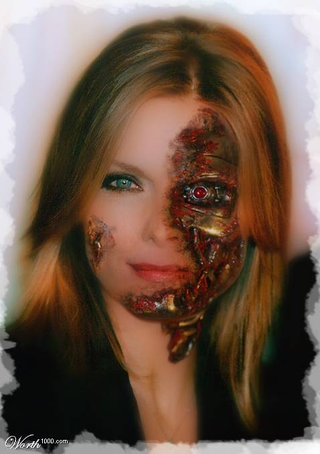 Illustration for article titled Alyson Hannigan Secretly Replaced With Robot!